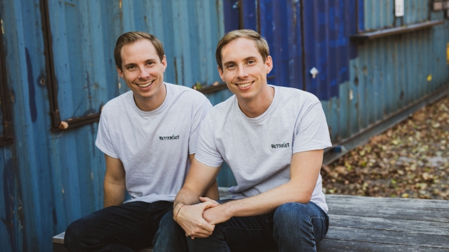 Followfood kauft Dörrwerk mit der Marke Rettergut - Philipp und Stefan Prechtner (v.l.) haben Dörrwerk 2015 gegründet - Quelle: Dörrwerk/Followfood